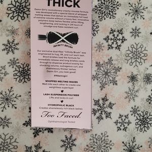 Too faced black mascara